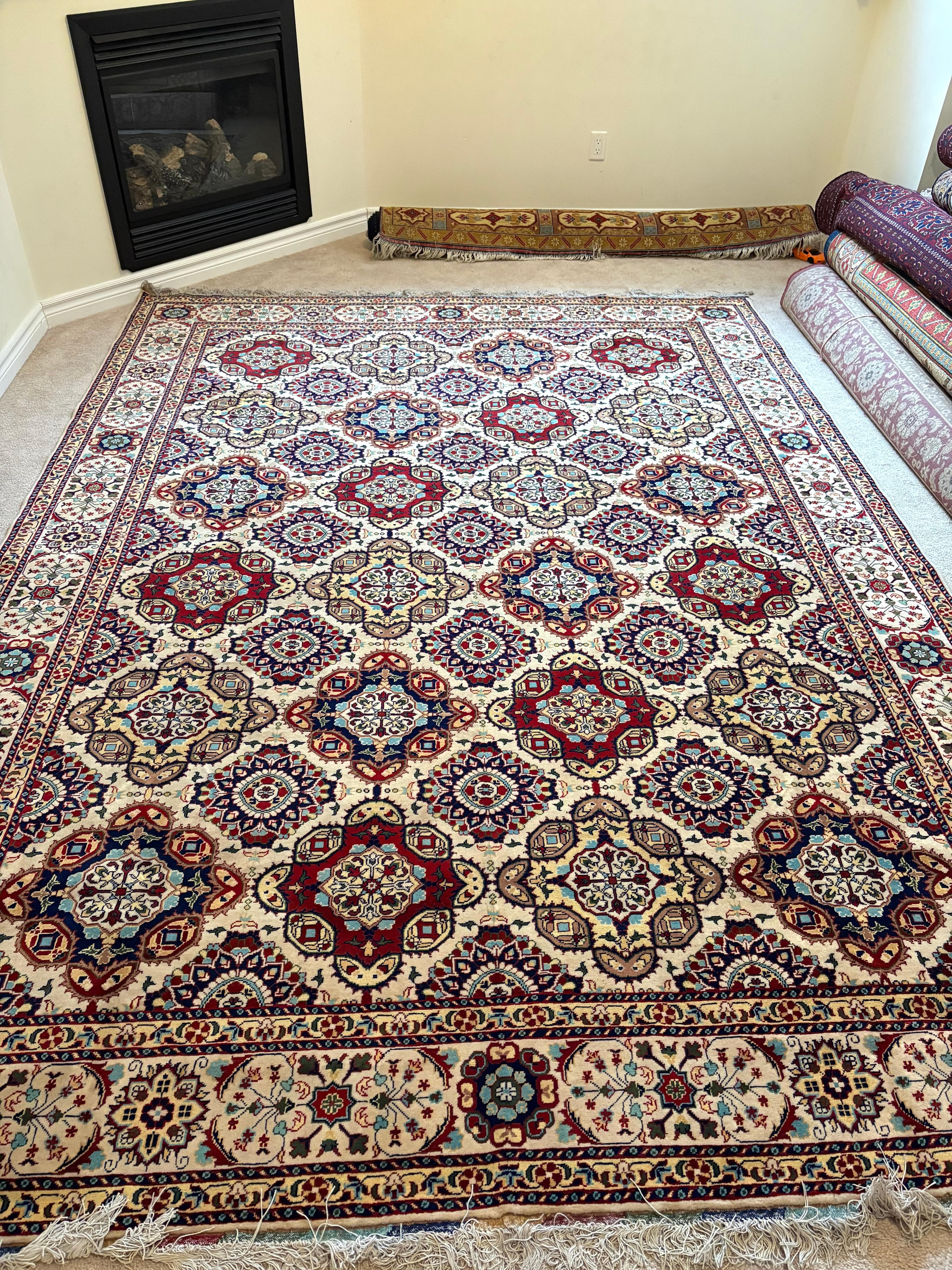 Merinos Handmade Carpet